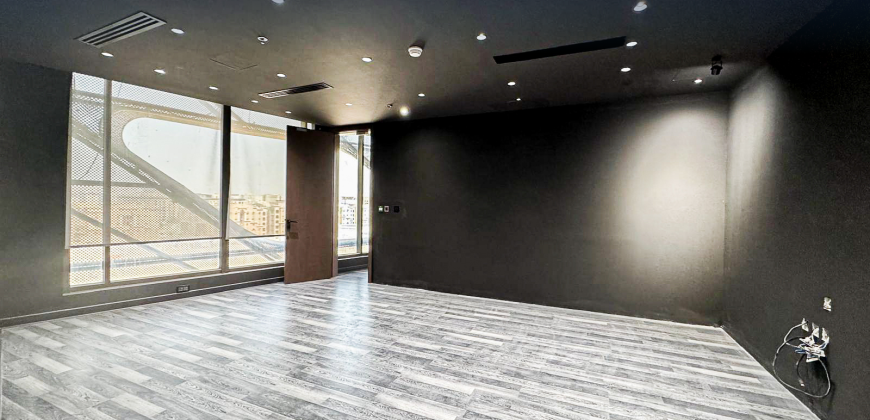 Commercial Office – Not Furnished – Doha – Fereej Bin Mahmoud