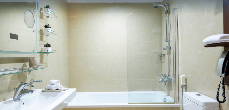 2 Bedrooms Apartment in Doha – West Bay Fully Furnished