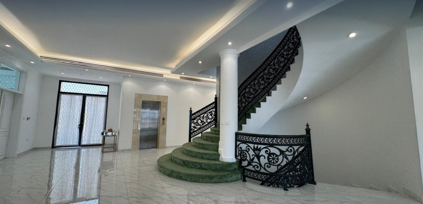 7 Bedrooms Family Residential – Semi Furnished – Lusail – Marina District