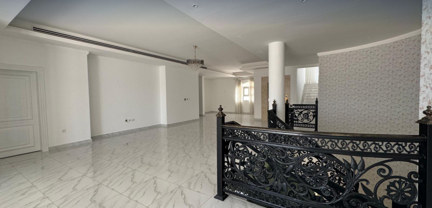 7 Bedrooms Family Residential – Semi Furnished – Lusail – Marina District