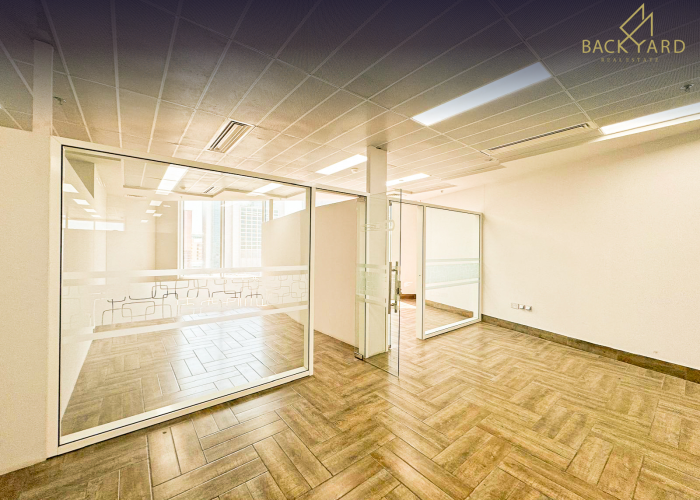 Commercial Office – Not Furnished – Doha – Fereej Bin Mahmoud