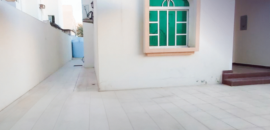 Spacious 4 Bedroom Semi-Detached Villa in Al Wakra