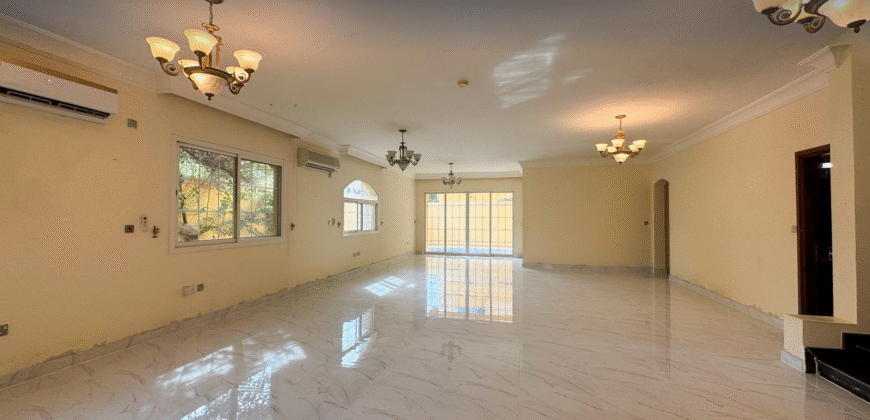 5BR Villa w/ Pool + Maid Room – Al Waab