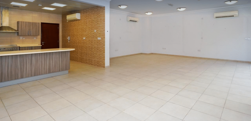 Spacious 4 Bedroom Villa+Maid’s Room in Ain Khaled