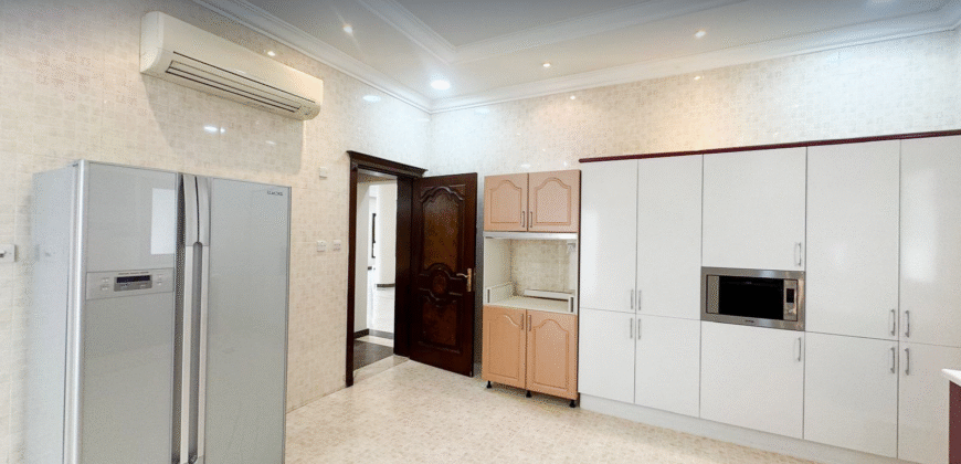 Beachfront Villa | Shared Pool | 5BHK + Maid Room