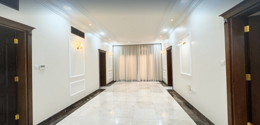 Beachfront Villa | Shared Pool | 5BHK + Maid Room