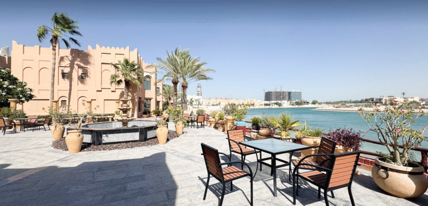 Beachfront 5BR Villa in West Bay Lagoon