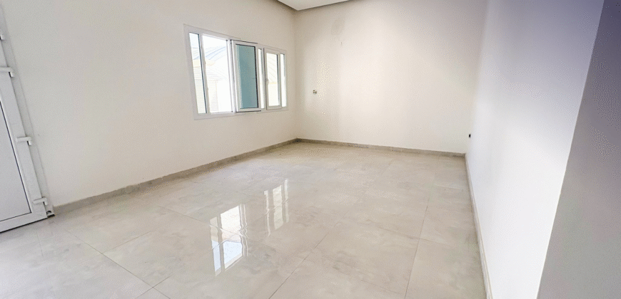 8 Bedroom Villa for Rent in Madinat Khalifa North