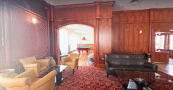 Beachfront 5BR Villa in West Bay Lagoon