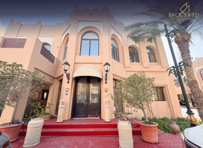 Beachfront 5BR Villa in West Bay Lagoon