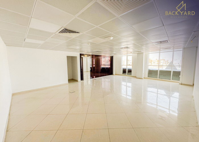 Commercial Office 140sqm in Al Markhiya