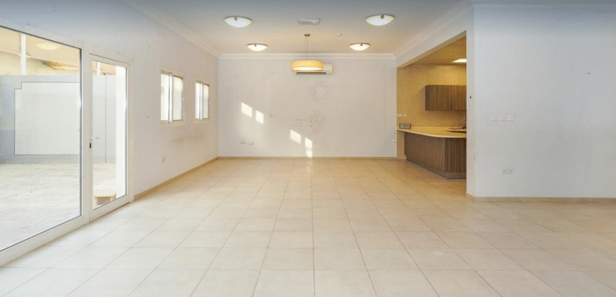 Spacious 4 Bedroom Villa+Maid’s Room in Ain Khaled