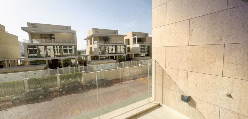 Spacious & Sophisticated 1 Bedroom Apartment in Gewan Island