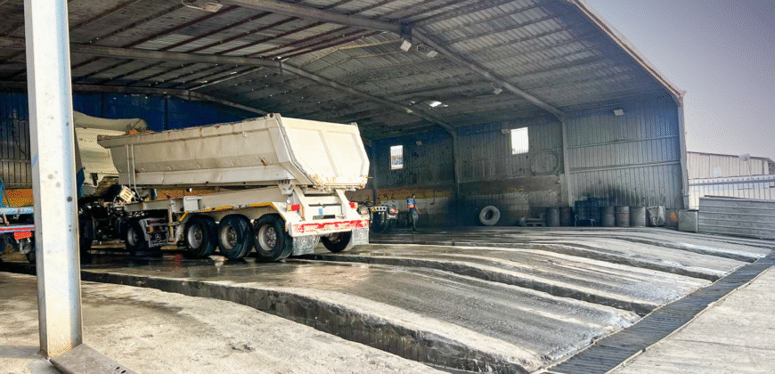 Service Center with Camp – Industrial Area