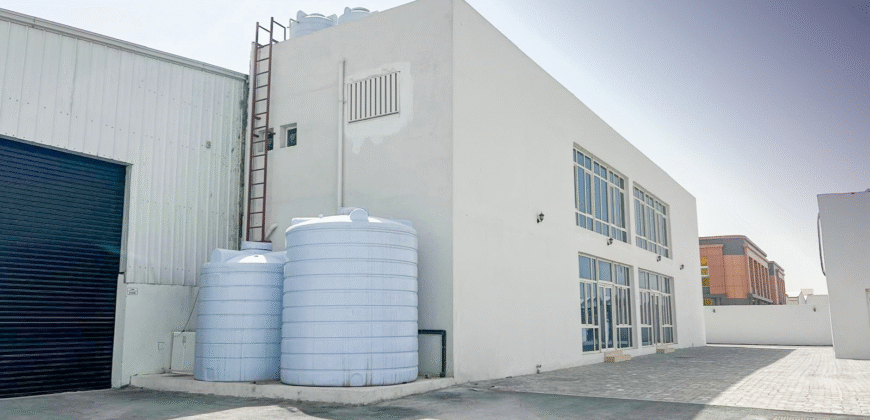 3-Warehouse Complex with Office and Showroom