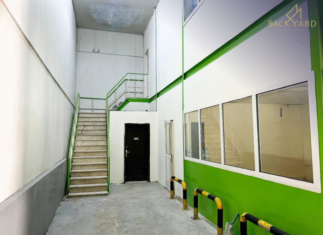 Cold Warehouse with Accommodation | Rent or Buy Option