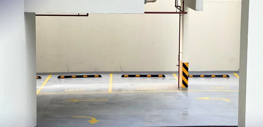 Spacious 2BHK in Madinat Khalifa South | 1 Month Free