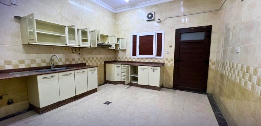 Spacious 7BHK Staff Accommodation Villa in Markhiya | 450 SQM | QAR 14,000