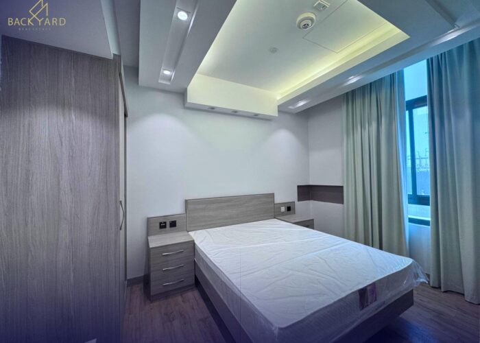 Fully Furnished Studio in Al Nasr | Pool, Gym & Sauna | QAR 4,500