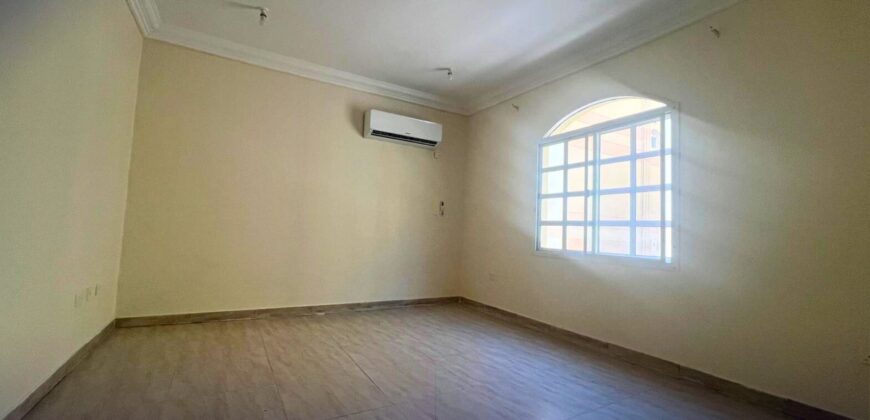 Spacious 5-Bedroom Villa with Yard – Unfurnished | Family-Friendly Living
