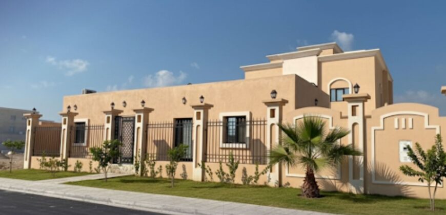 FOR SALE Brand New 7BHK Villa with Pool & Annexes
