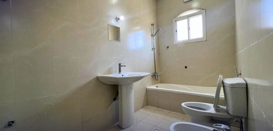 Spacious 5-Bedroom Villa with Yard – Unfurnished | Family-Friendly Living