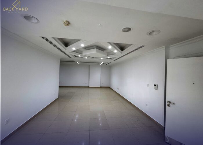 Waterfront 2BHK Apartment for Sale – Porto Arabia, The Pearl | QAR 2,200,000